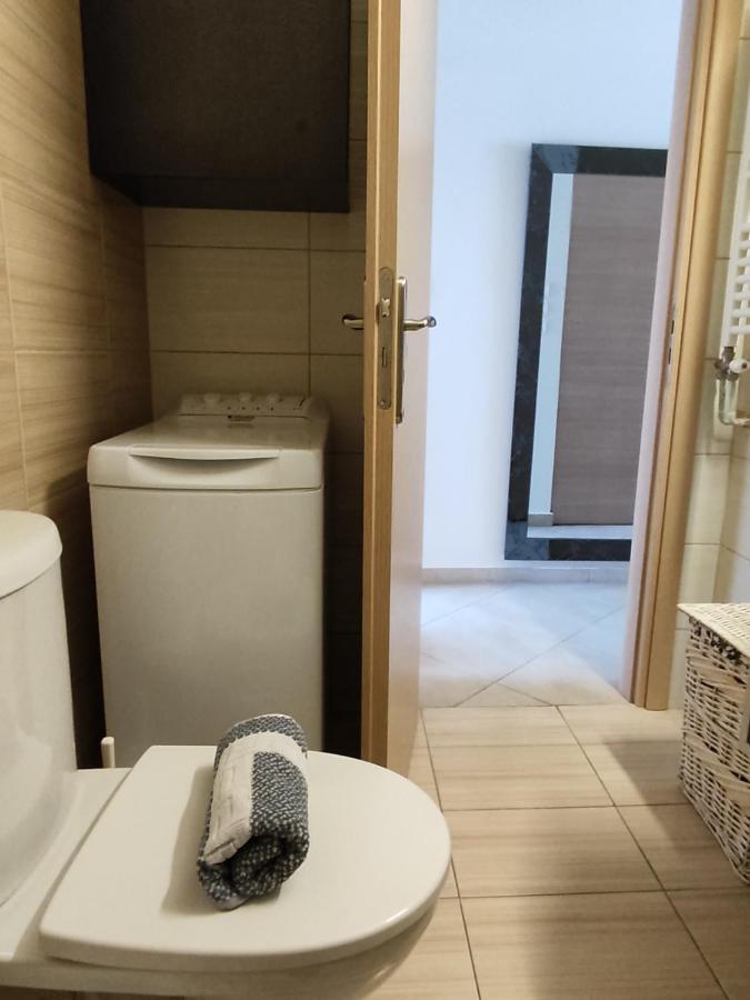Central & Comfortable, With Acropolis View Atena Exterior foto